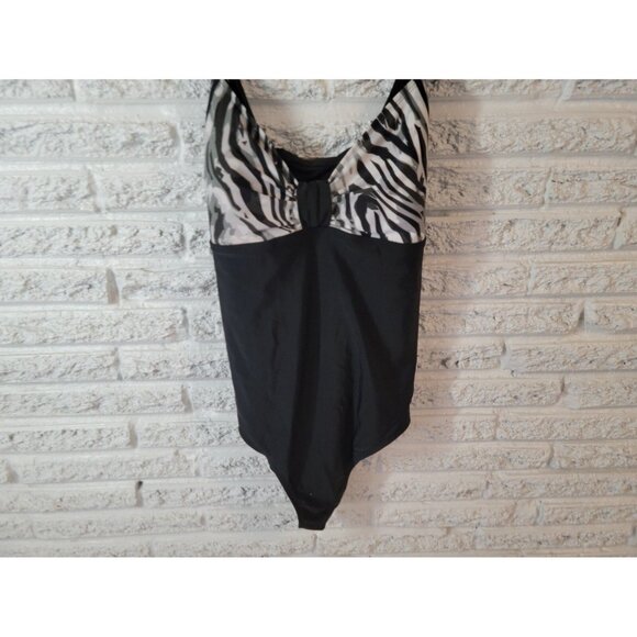 Catalina Womens Swimsuit 3X 22W 24W Plus One Piece Animal Print Bra ANI68E - Picture 4 of 12